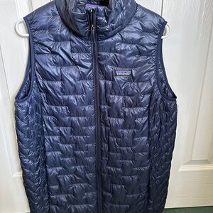 Patagonia Women’s Micro Puff Navy Vest Lg